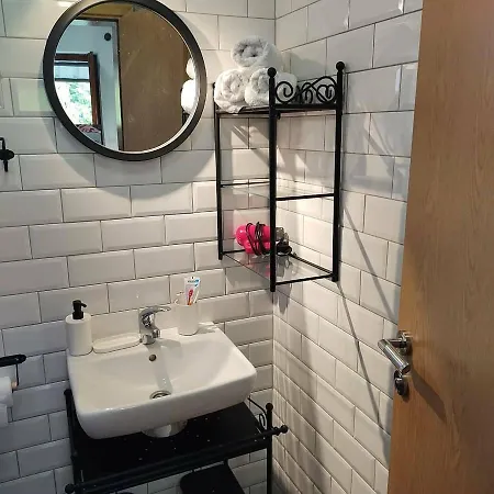 Vikendica Vera * Mitrovac