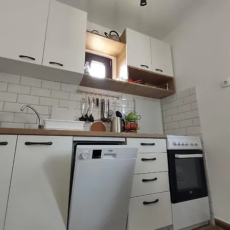 Tatil Evi Vikendica Vera Mitrovac