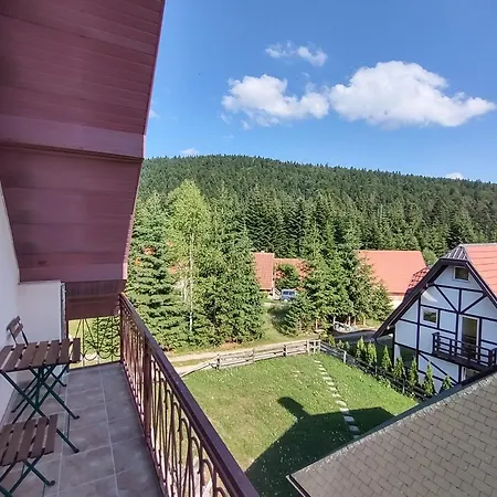 Vikendica Vera *