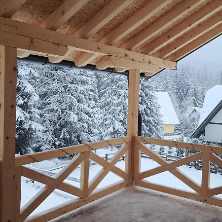 Vikendica Vera *
