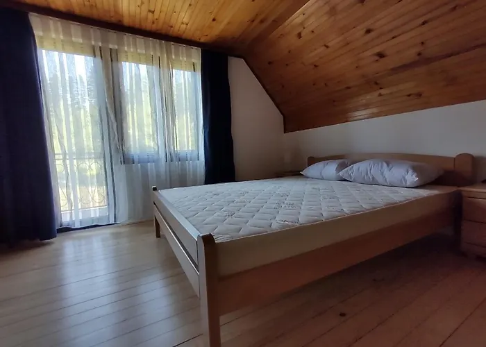 Vikendica Vera 度假居