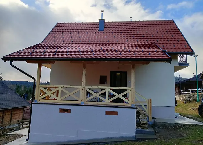 Vikendica Vera ミトロバツ